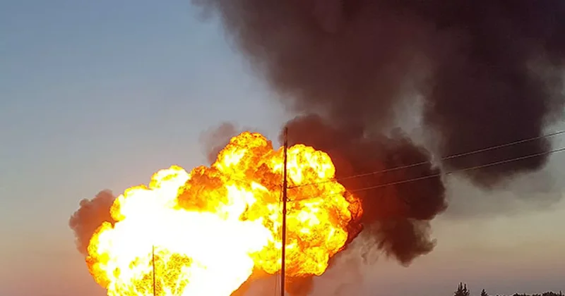 На западе Ирана загорелся магистральный нефтепровод