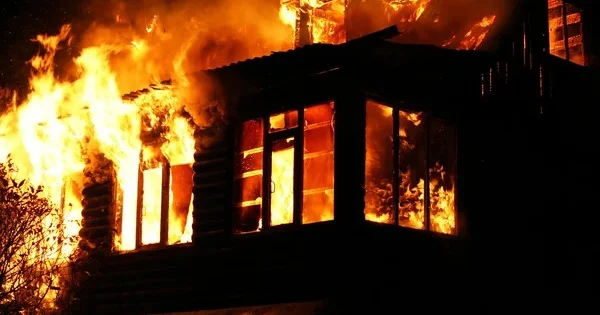 Keçmiş arvadını öldürdü, evi yandırdı, intihar etdi Binəqədidəki hadisənin TƏFƏRRÜATLARI