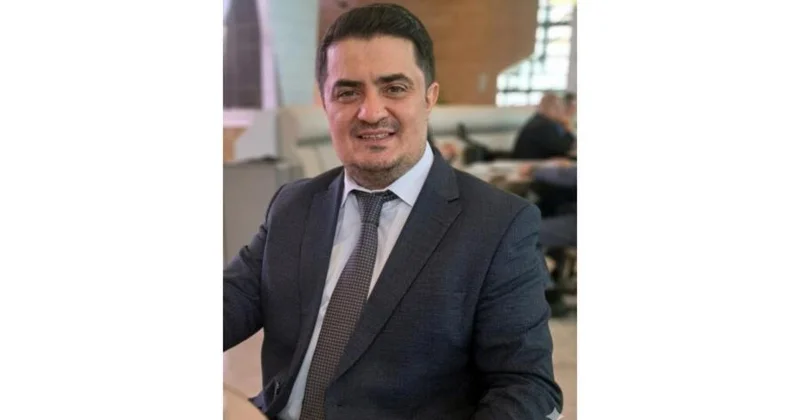 İrəvanda milli kimliyin təhsil möhürü Dilqəm Əhməd yazır