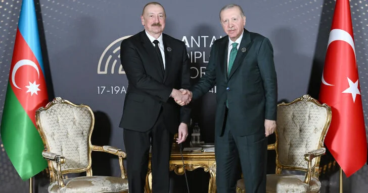 Antalyada İlham Əliyevlə Ərdoğanın görüşü keçirilib FOTO