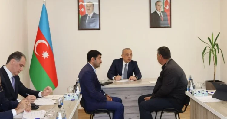 ADSEA sədri Xankəndidə vətəndaşlarla görüşüb