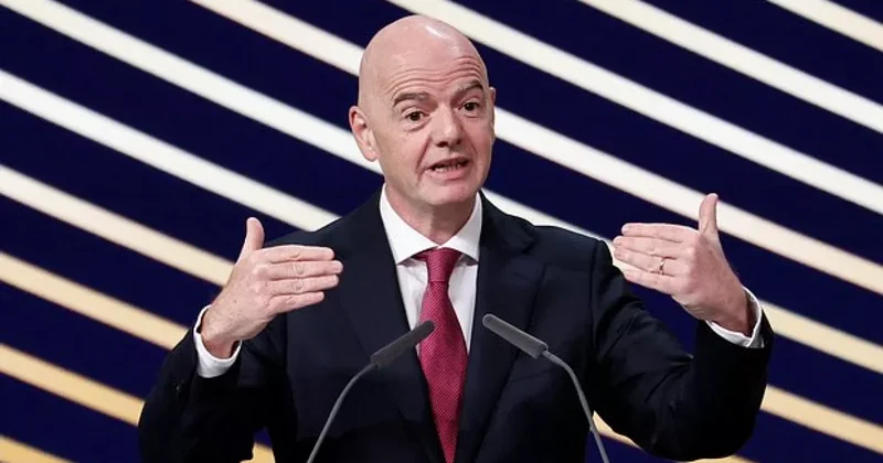 Инфантино заявил о переговорах с США о въезде болельщиков на ЧМ