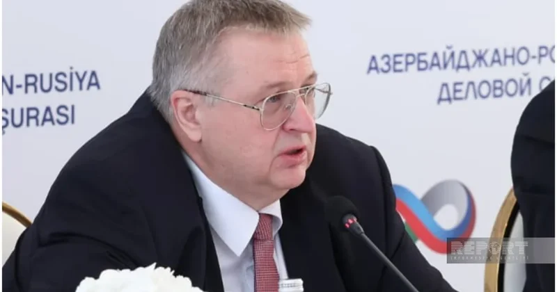 Оверчук: РФ и Азербайджан тесно взаимодействуют в сфере транспорта