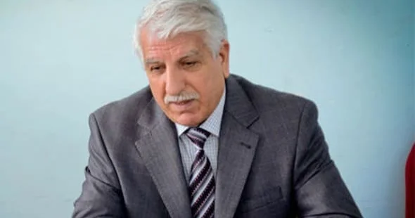 Nə “xoşbaxtlığ”a qafiyə, nə də sənətdə özünə yer tapa bilməyən adam Orxan Saffari yazır…
