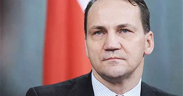 Putini öz yerinə qoya biləcək ölkə Çindir..!