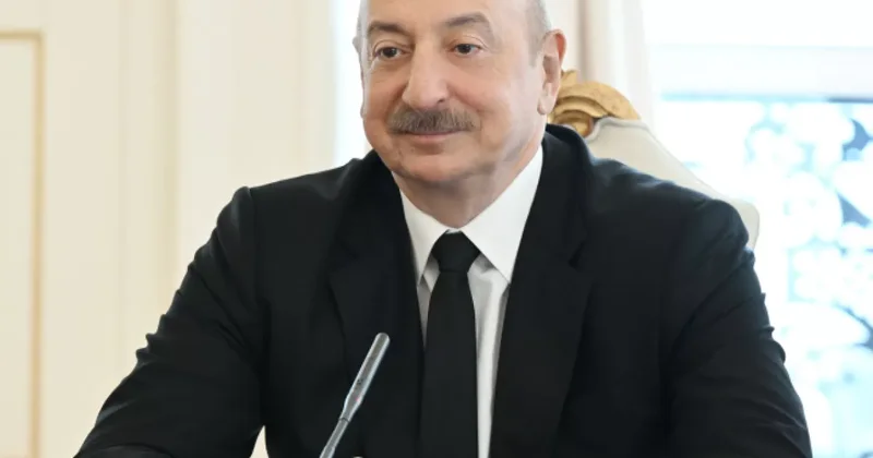 Алиев подписал указ о реестре госслужащих