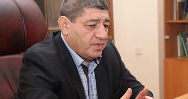 “Gərək “voopşe”, “tak çto”, “znaçit” sözlərini də lüğətə salaq”