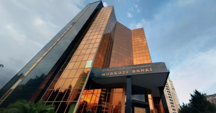 Mərkəzi Bank 205 minə xidməti avtomobil alır