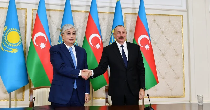 İlham Əliyev Tokayevə zəng edi Nələr müzakirə olunub?