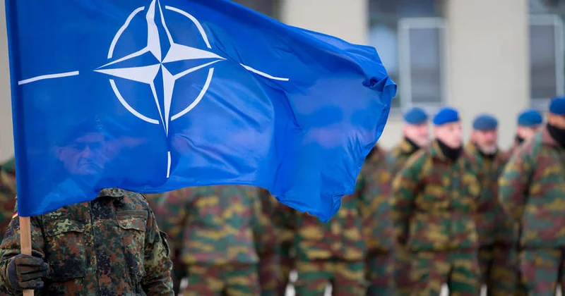 НАТО требует увеличить численность немецких военных