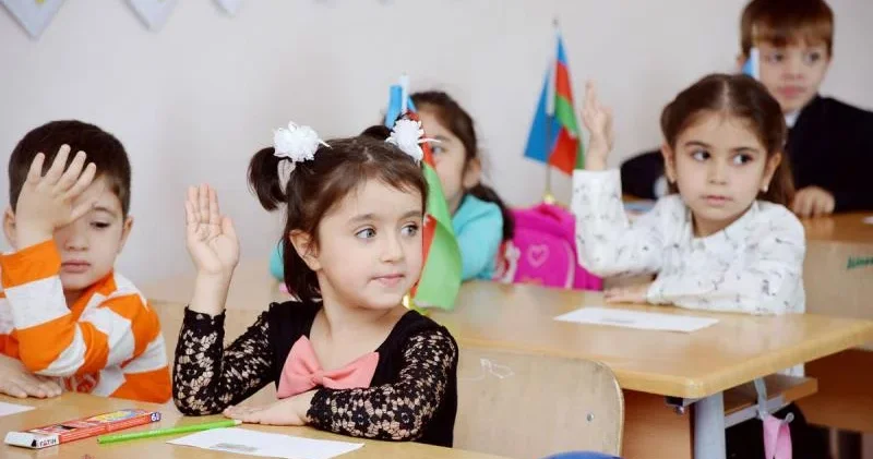 Dərsi yaxşı oxumayan uşaqlarla necə davranmalı?