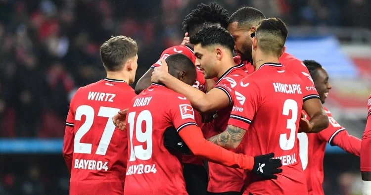 Səfərdə məğlub olmayan Bayer dən rekord