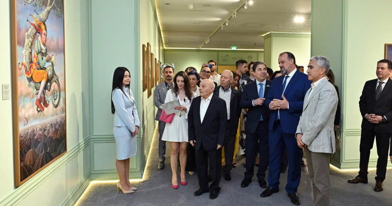 Heydər Əliyev Mərkəzində braziliyalı rəssam Luiz de Souzanın sərgisinin açılışı olub