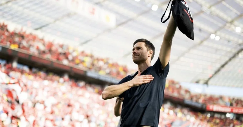 Xabi Alonso “Bayer”lə tarix yazdı