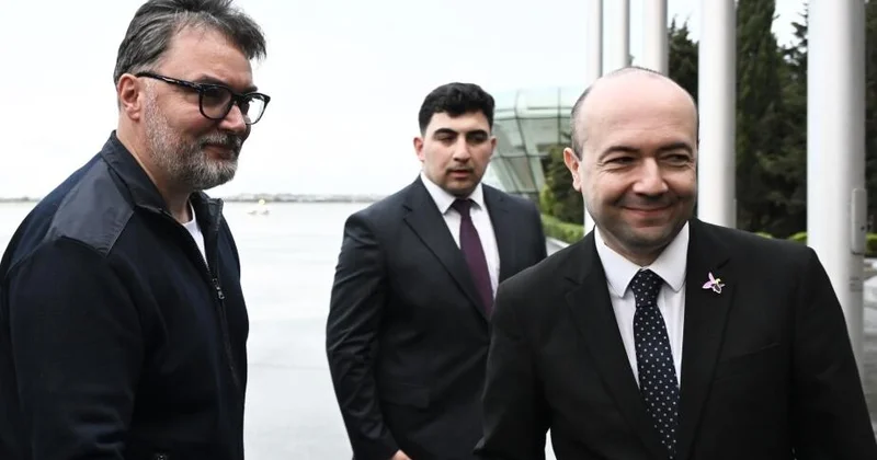 Staşa Koşaraç Azərbaycana səfərə gəlib