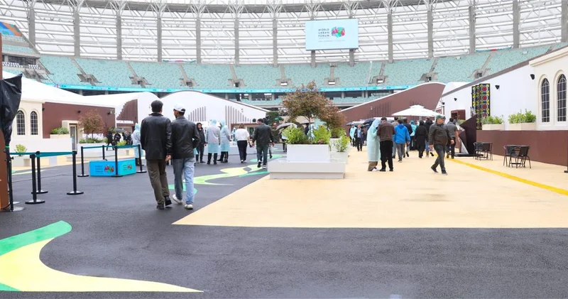 В Баку завершился первый день WUF13