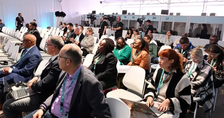 WUF13 çərçivəsində Xidmət Təchizatçıları Maraqlı Tərəflər Qrupunun açılış iclası başladı FOTO