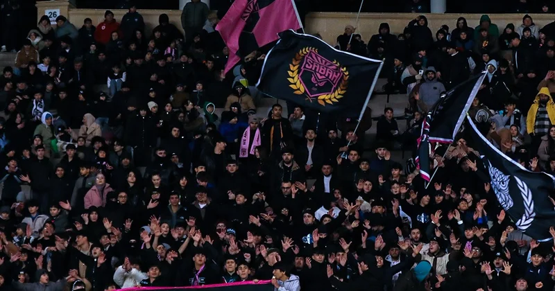 “Sabah”a çempionluq kuboku təqdim olundu VİDEO