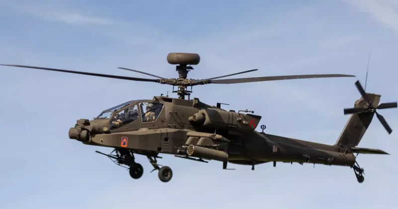 Польша получила первые Apache от США