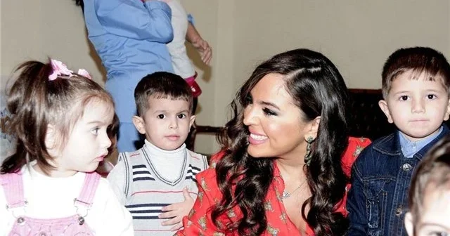 Leyla Əliyeva qız anası oldu (FOTO)