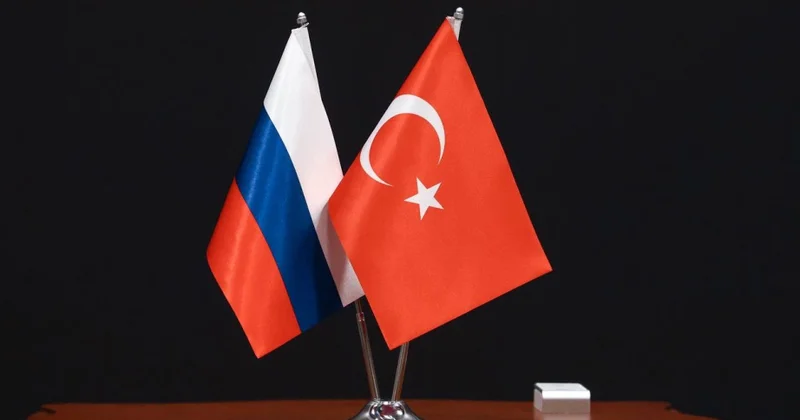 Kreml: Rusiya və Türkiyə XİN və müdafiə nazirlikləri xətti üzrə təmasları intensivləşdirəcək
