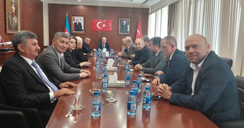 Türkiyə ilə Azərbaycanın arasını vurmaq istəyənlər var SƏFİR