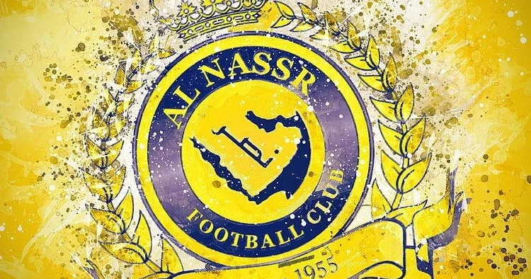 Ronaldonun formasını geyindiyi klub baş direktoru qovdu
