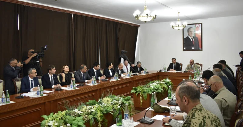 Xankəndi şəhərində Minalardan və partlamamış hərbi sursatlardan təmizləmə üzrə İşçi qrupun iclası keçirilib FOTO