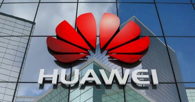 “Huawei” rekord yaddaşa malik smartfon buraxacaq