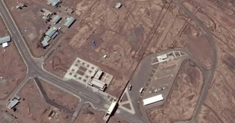 NYT: У США есть оружие, чтобы уничтожить спрятанный в гору ядерный объект Ирана