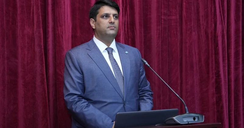 Naxçıvan Dövlət Universitetinin tələbələri üçün “Dövlət sektorunda audit” mövzusunda təlimlər keçirilib