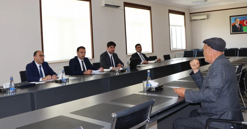 AKİA sədri Naxçıvanda vətəndaşlarla görüşüb, fermer təsərrüfatlarına baş çəkib