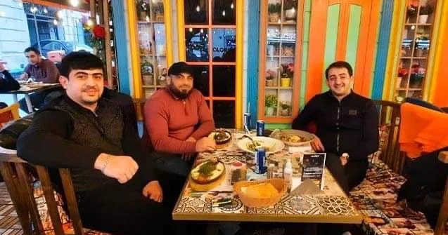 Reabilitasiya mərkəzində xəstələrə əzab verənlər yenidən məhkəmə qarşısında