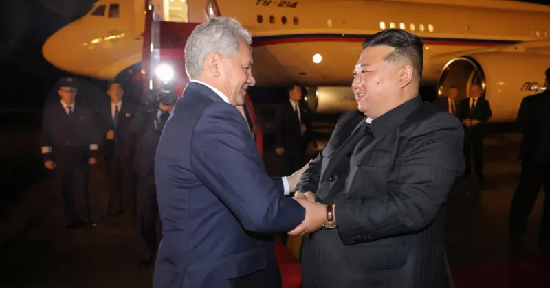 Шойгу прибыл в Пхеньян для переговоров с Ким Чен Ыном