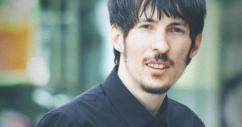 Tanınmış fotoqraf qəfil vəfat etdi