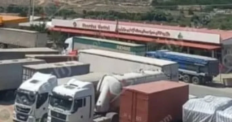 Армянские водители застряли на границе с Ираном