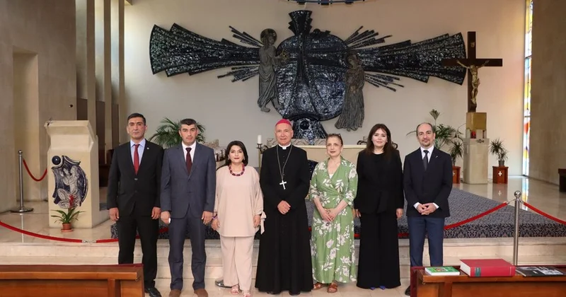 İctimai Şuranın üzvləri Müqəddəs Məryəm Katolik Kilsəsini ziyarət ediblər FOTOLAR