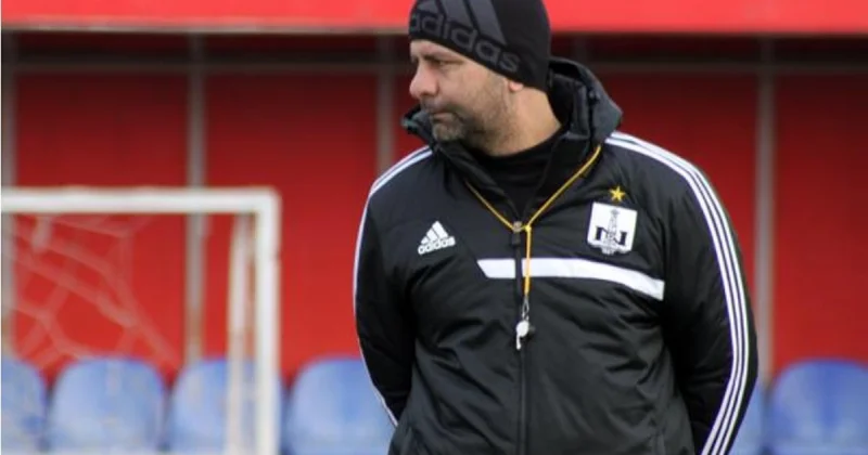 Dağılacağı deyilən futbol klubunun yeni baş məşqçisi bəlli oldu ÖZƏL