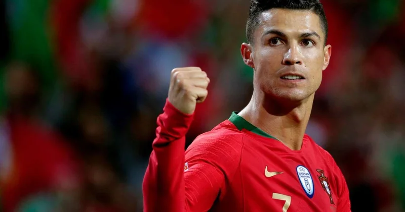 Ronaldu DÇ nin ən yaşlı açıq meydan oyunçusu oldu