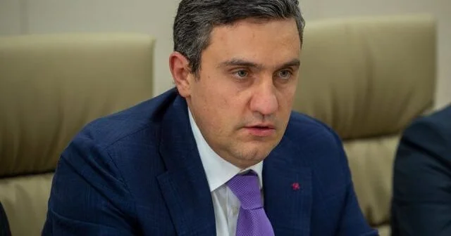 Qazinyan həbs ediləcəyi günü gözləyir