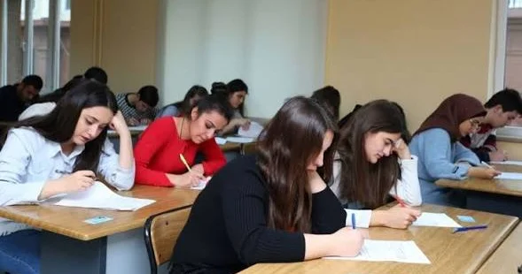 Kollec məzunları hansı ixtisaslara imtahansız qəbul ola bilərlər? EKSPERT