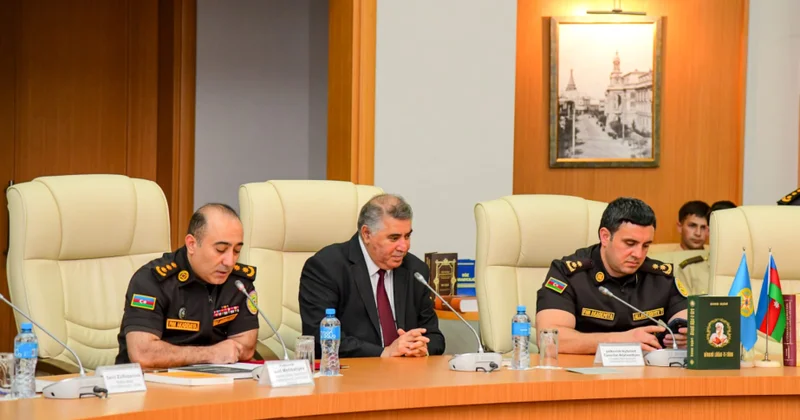 FHN Akademiyasında tədbir: Dövlət dilinin elmi şəkildə zənginləşməsi