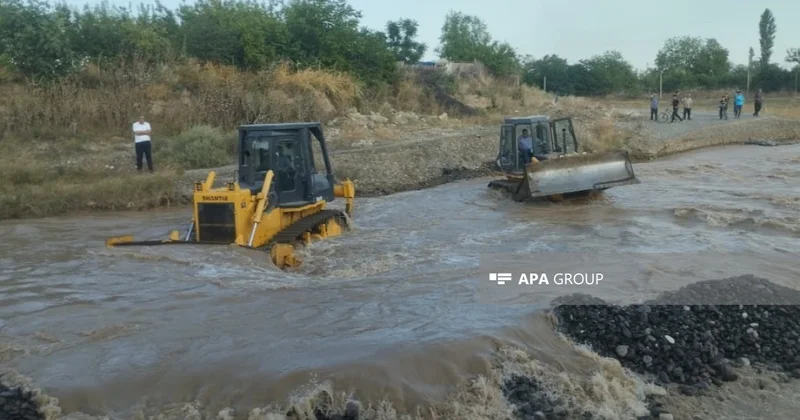 Ağdamda sel avtomobil yolunun bir hissəsini yuyub