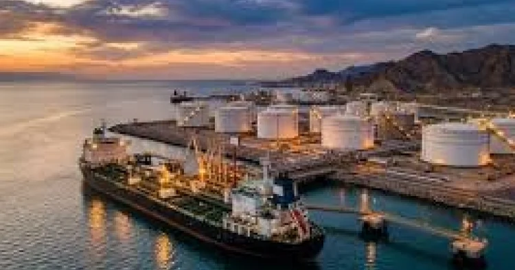 İran neft ixracını bərpa edir: ilk tanker artıq yola düşüb