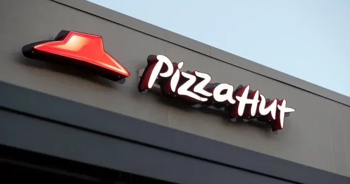 Məşhur fast food markası 2,7 milyard dollara satılır