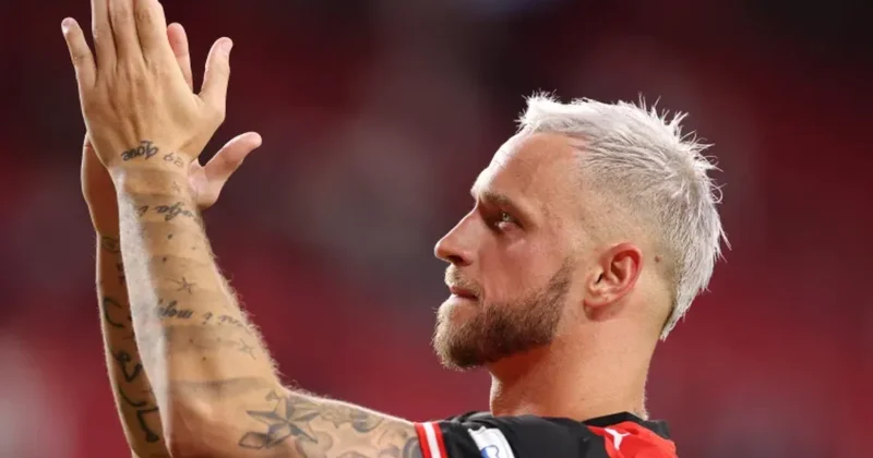 Marko Arnautoviç mundiallar tarixində fərqlənən ən yaşlı avstriyalı futbolçu olub