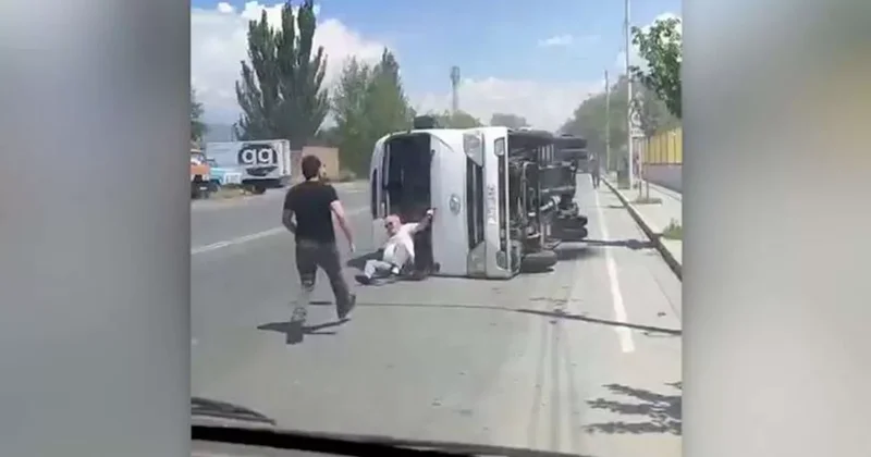 В Армении перевернулся автобус с детьми: ВИДЕО