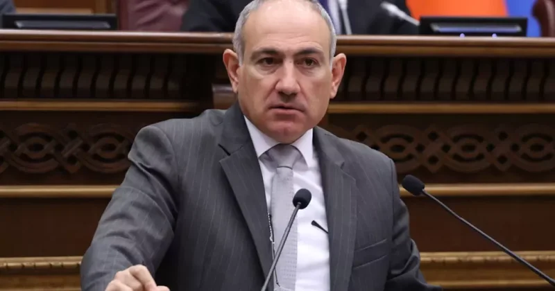 Paşinyan: “Cinayətkar oliqarxiyanı tapdayacağıq... Razı deyilsinizsə, küçələrə çıxın və inqilab edin...”