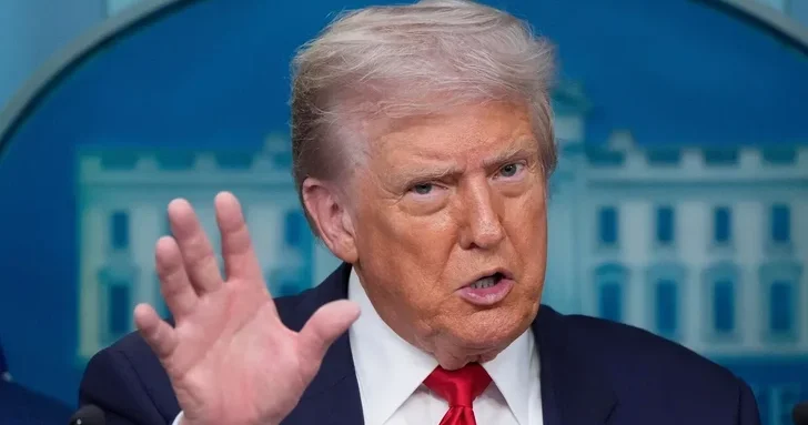 Трамп опроверг информацию о создании инвестиционного фонда на $300 млрд для Ирана