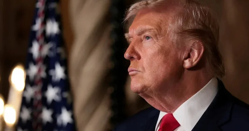 Трамп: Ормуз полностью откроют. А если Иран не будет слушаться , сбросим на них бомбы